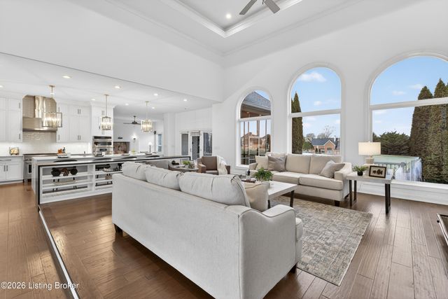 15407 Crystal Springs Way, Louisville, KY 40245