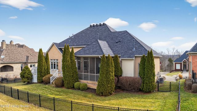 15407 Crystal Springs Way, Louisville, KY 40245