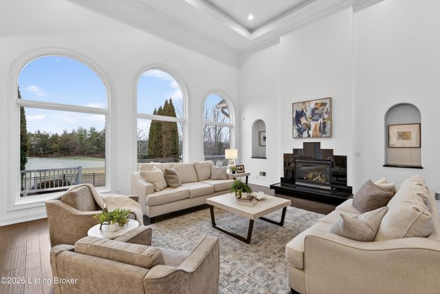 15407 Crystal Springs Way, Louisville, KY 40245