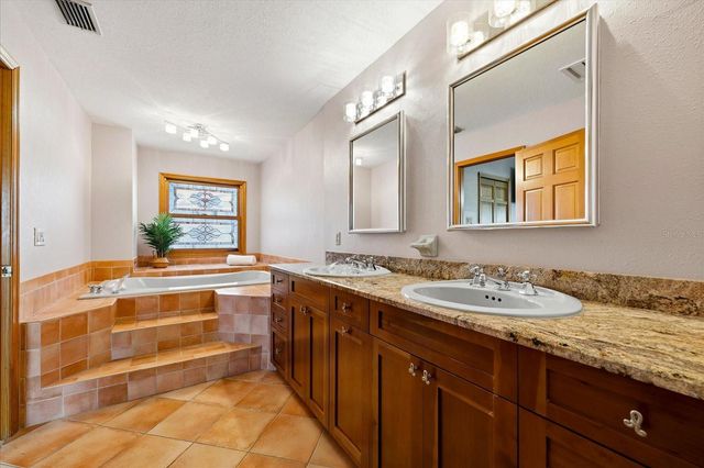 2917 SANDPIPER PLACE, Clearwater, FL 33762