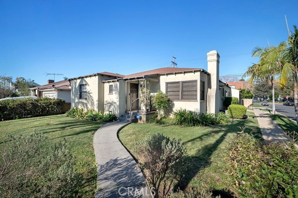 3003 S Beverly Drive, Los Angeles, CA 90034