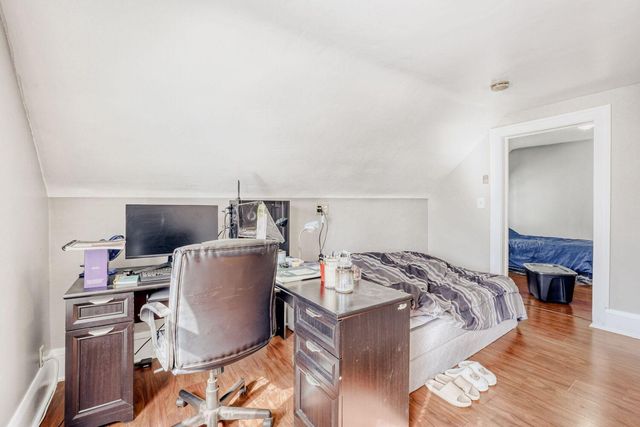 748 Case Avenue E, Saint Paul, MN 55106