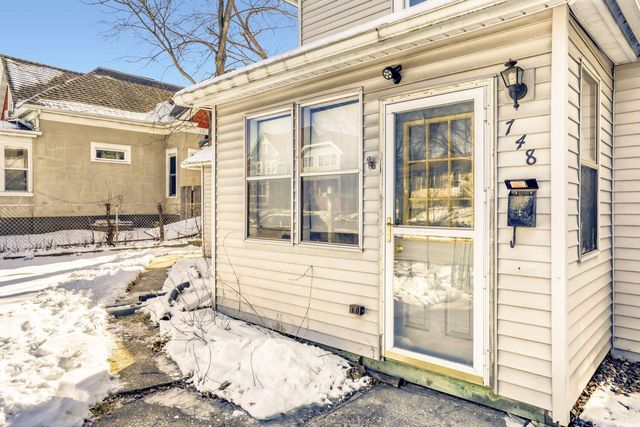 748 Case Avenue E, Saint Paul, MN 55106