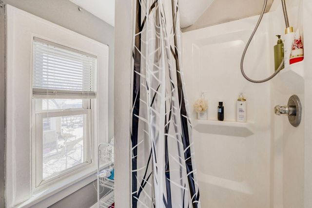 748 Case Avenue E, Saint Paul, MN 55106