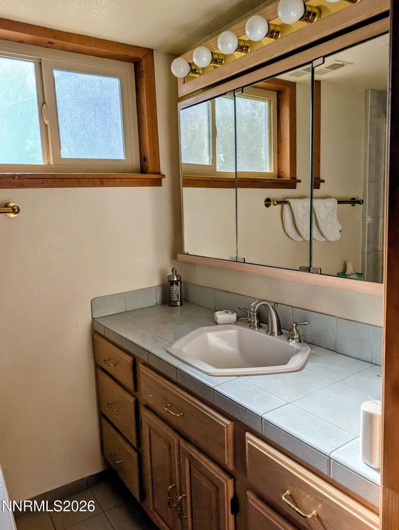 Image 31 of property listing at 1487 Quail Court, Gardnerville, NV 89410