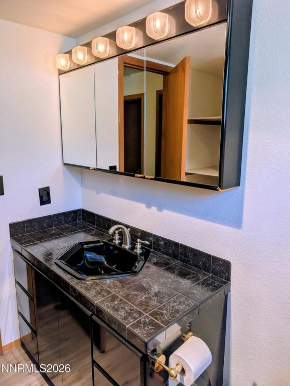 Image 40 of property listing at 1487 Quail Court, Gardnerville, NV 89410