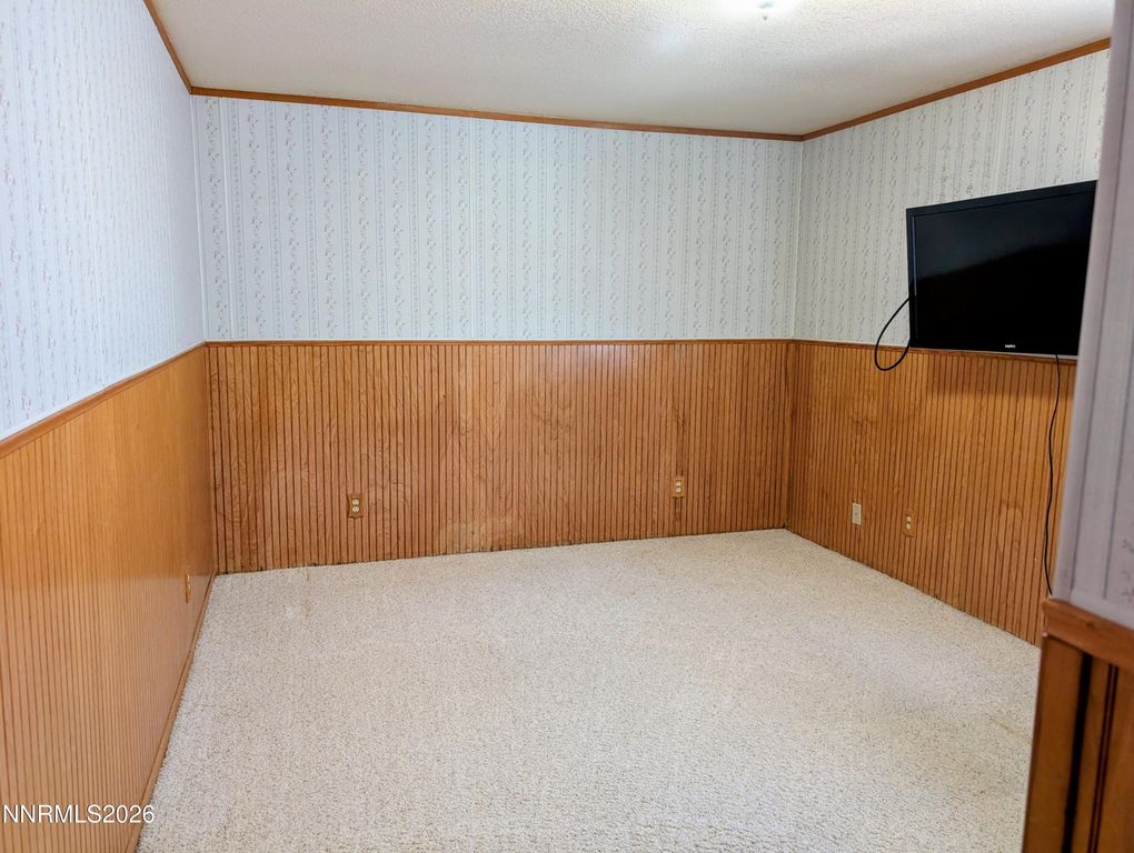 Image 43 of property listing at 1487 Quail Court, Gardnerville, NV 89410