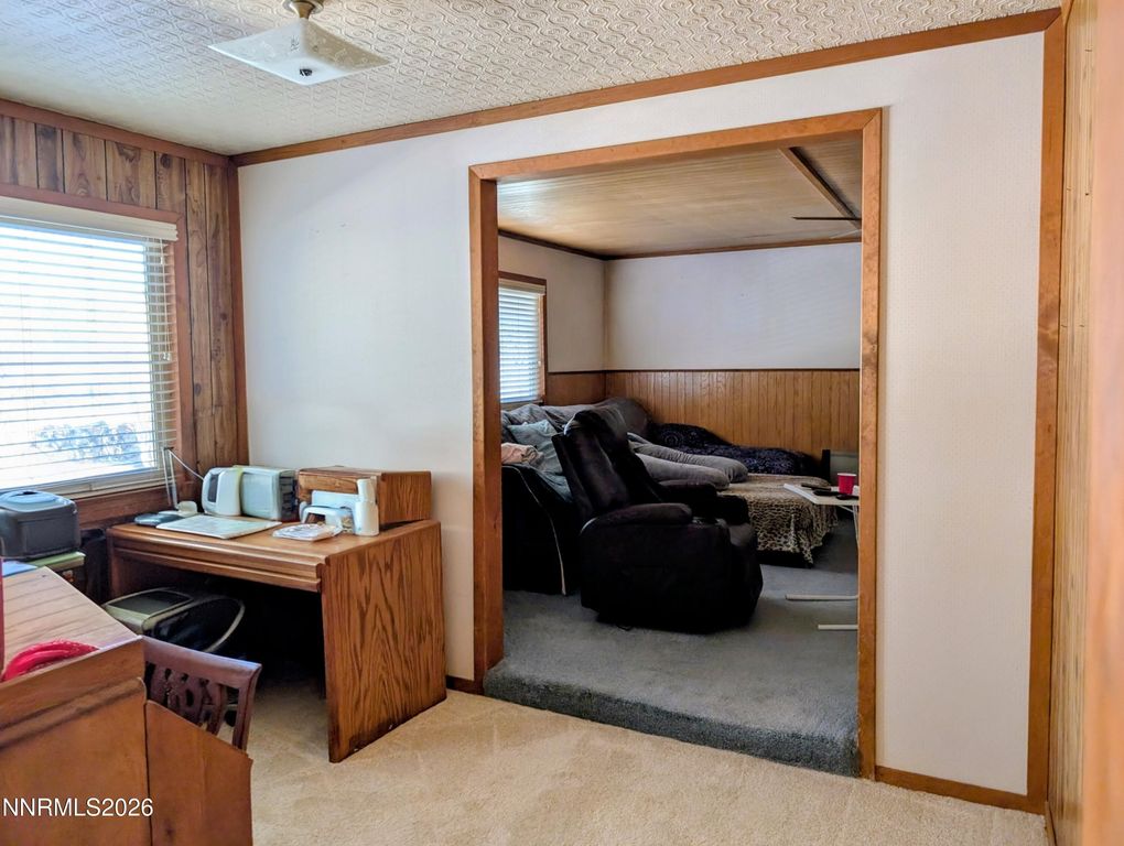 Image 9 of property listing at 1487 Quail Court, Gardnerville, NV 89410