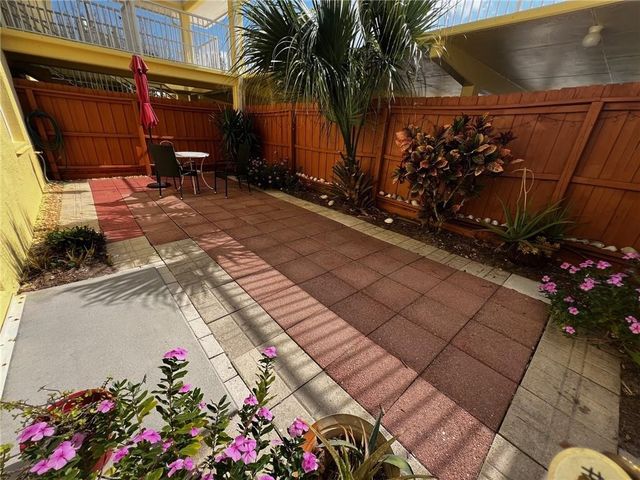 11195 Roseland Road 4, Sebastian, FL 32958