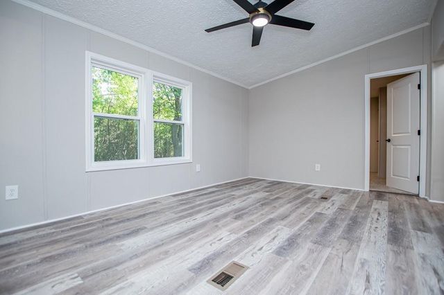 61 Crest Road, Carrollton, GA 30116