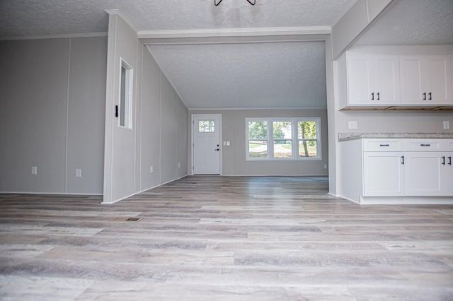 61 Crest Road, Carrollton, GA 30116