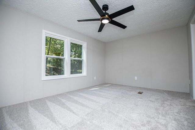 61 Crest Road, Carrollton, GA 30116