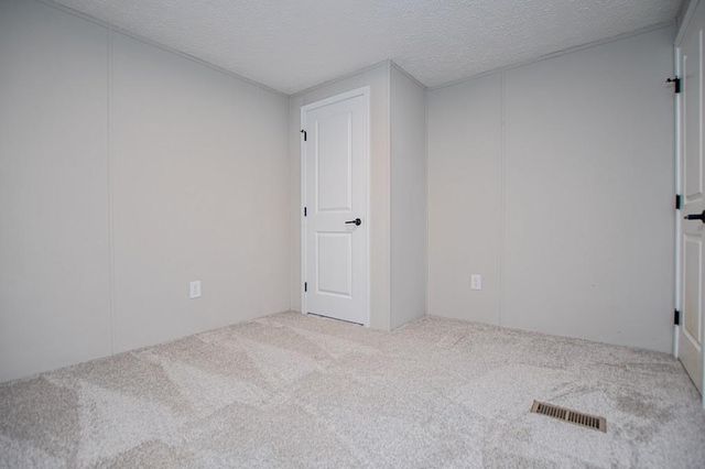 61 Crest Road, Carrollton, GA 30116