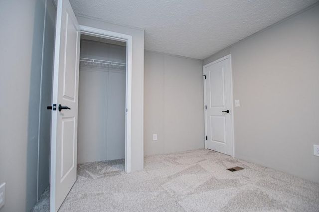 61 Crest Road, Carrollton, GA 30116