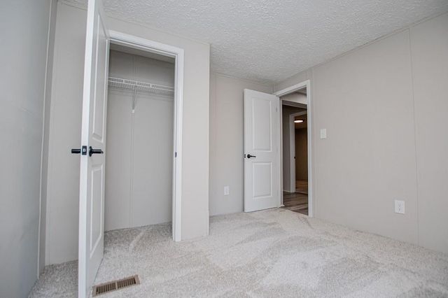 61 Crest Road, Carrollton, GA 30116