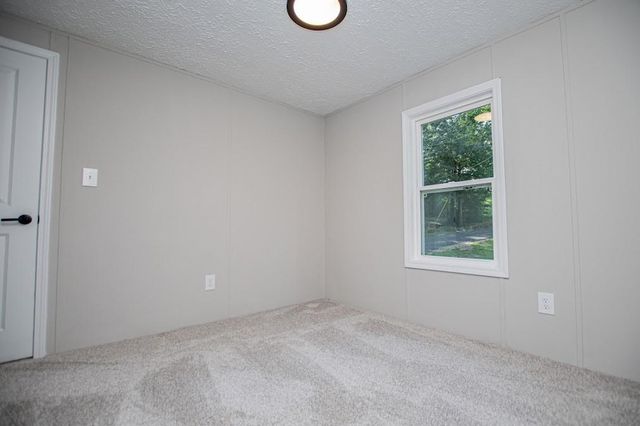 61 Crest Road, Carrollton, GA 30116