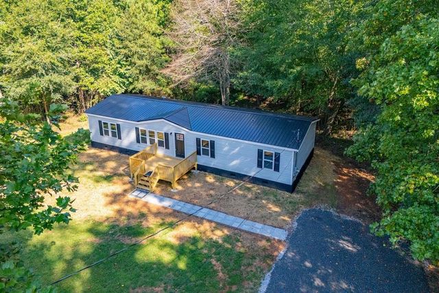 61 Crest Road, Carrollton, GA 30116