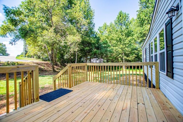 61 Crest Road, Carrollton, GA 30116