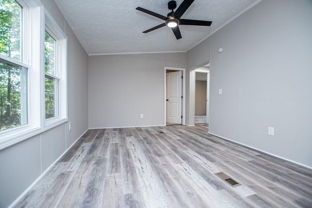 61 Crest Road, Carrollton, GA 30116
