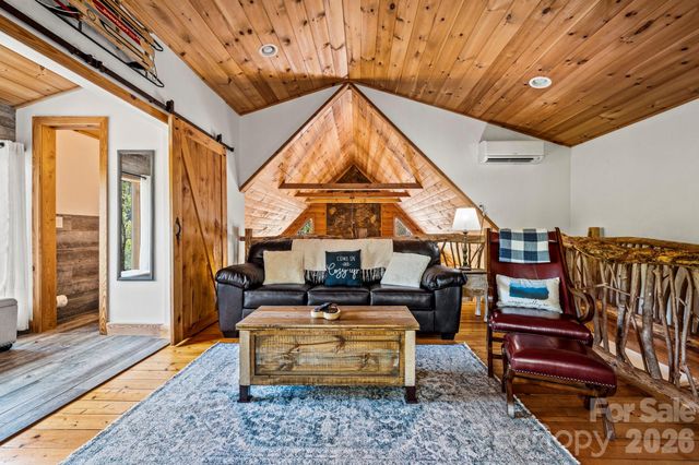 100 Split Rail Drive, Maggie Valley, NC 28751