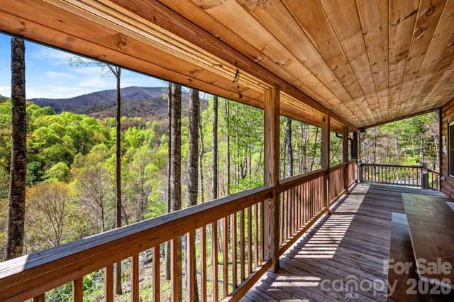 100 Split Rail Drive, Maggie Valley, NC 28751