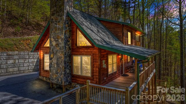 100 Split Rail Drive, Maggie Valley, NC 28751
