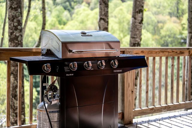 100 Split Rail Drive, Maggie Valley, NC 28751