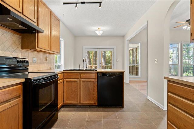 326 Mossy Oak Way, Mount Pleasant, SC 29464