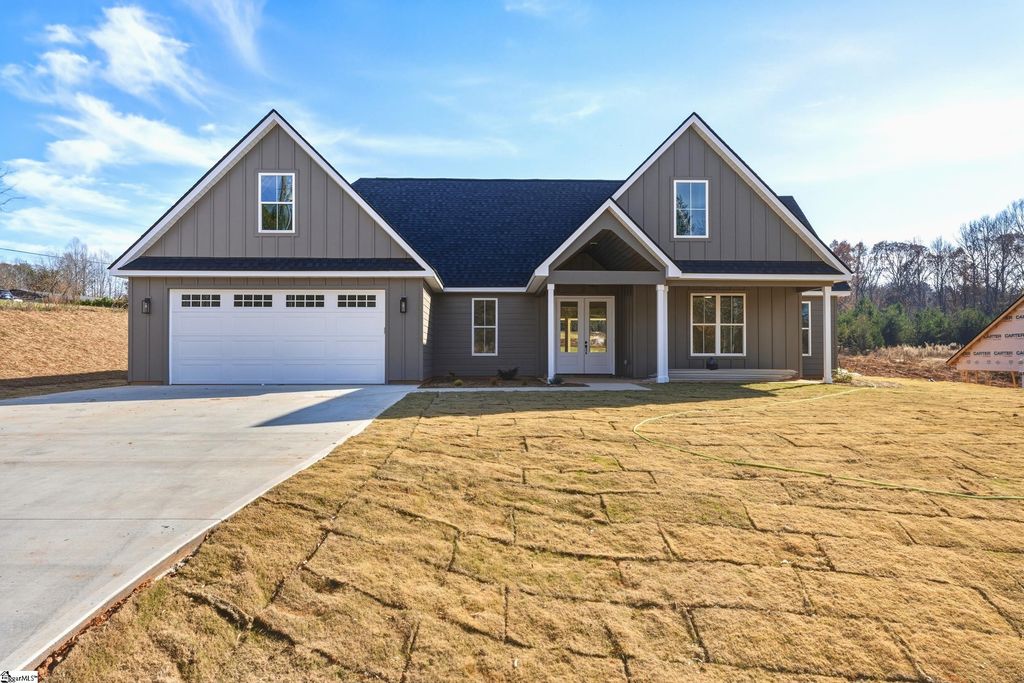 198 Valley Road, Travelers Rest, SC 29690