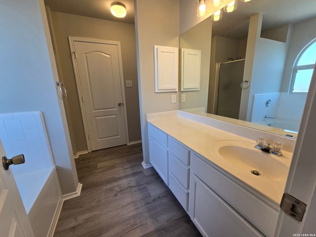 559 Limestone Flat, San Antonio, TX 78251