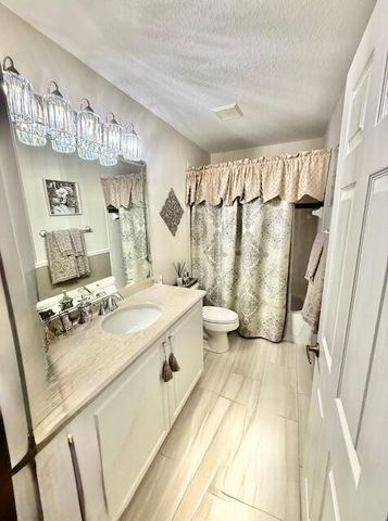 11583 Colonnade Drive, Boynton Beach, FL 33437