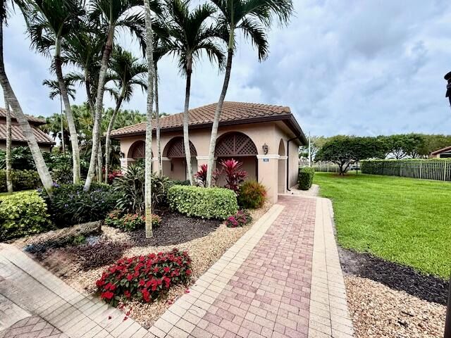 11583 Colonnade Drive, Boynton Beach, FL 33437