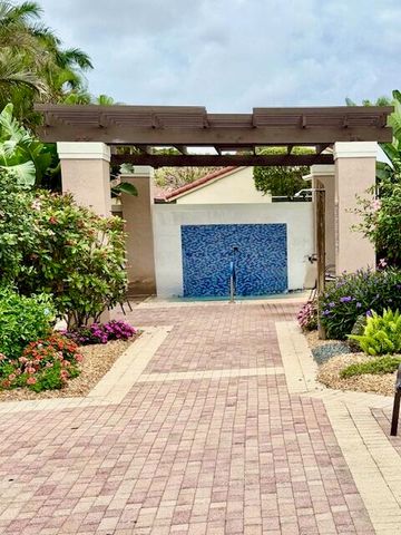 11583 Colonnade Drive, Boynton Beach, FL 33437