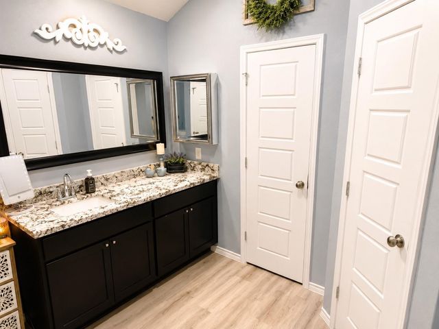 7603 Euros Lane, Baytown, TX 77523