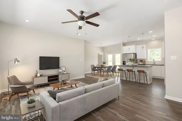 14143 PEACE AND QUIET CIR, Reva, VA 22735