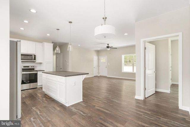14143 PEACE AND QUIET CIR, Reva, VA 22735