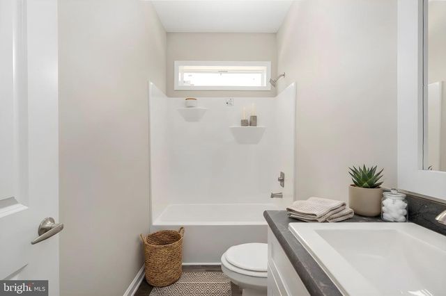 14143 PEACE AND QUIET CIR, Reva, VA 22735