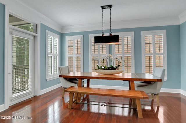 9823 TAPESTRY PARK Circle, 102, Jacksonville, FL 32246