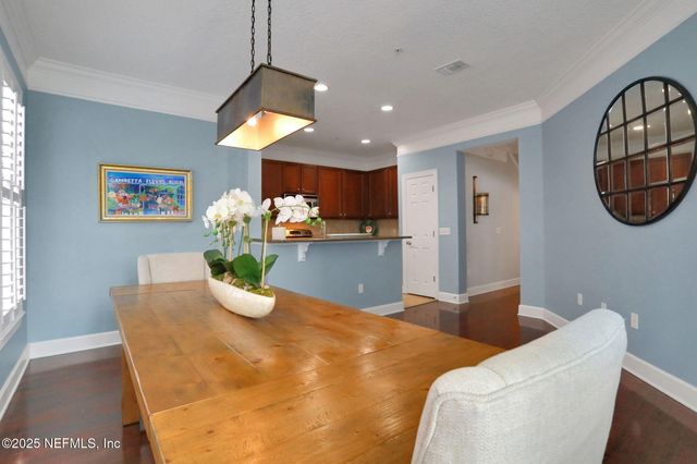 9823 TAPESTRY PARK Circle, 102, Jacksonville, FL 32246