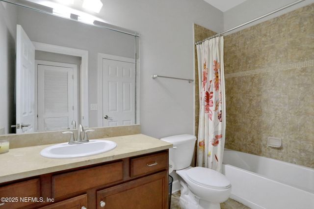 9823 TAPESTRY PARK Circle, 102, Jacksonville, FL 32246