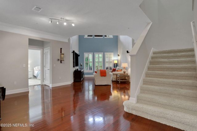 9823 TAPESTRY PARK Circle, 102, Jacksonville, FL 32246
