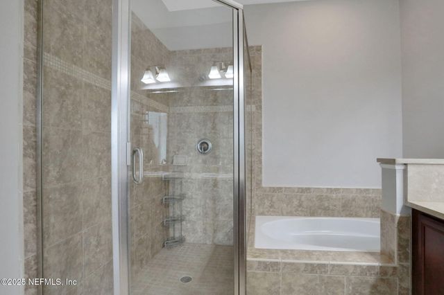 9823 TAPESTRY PARK Circle, 102, Jacksonville, FL 32246