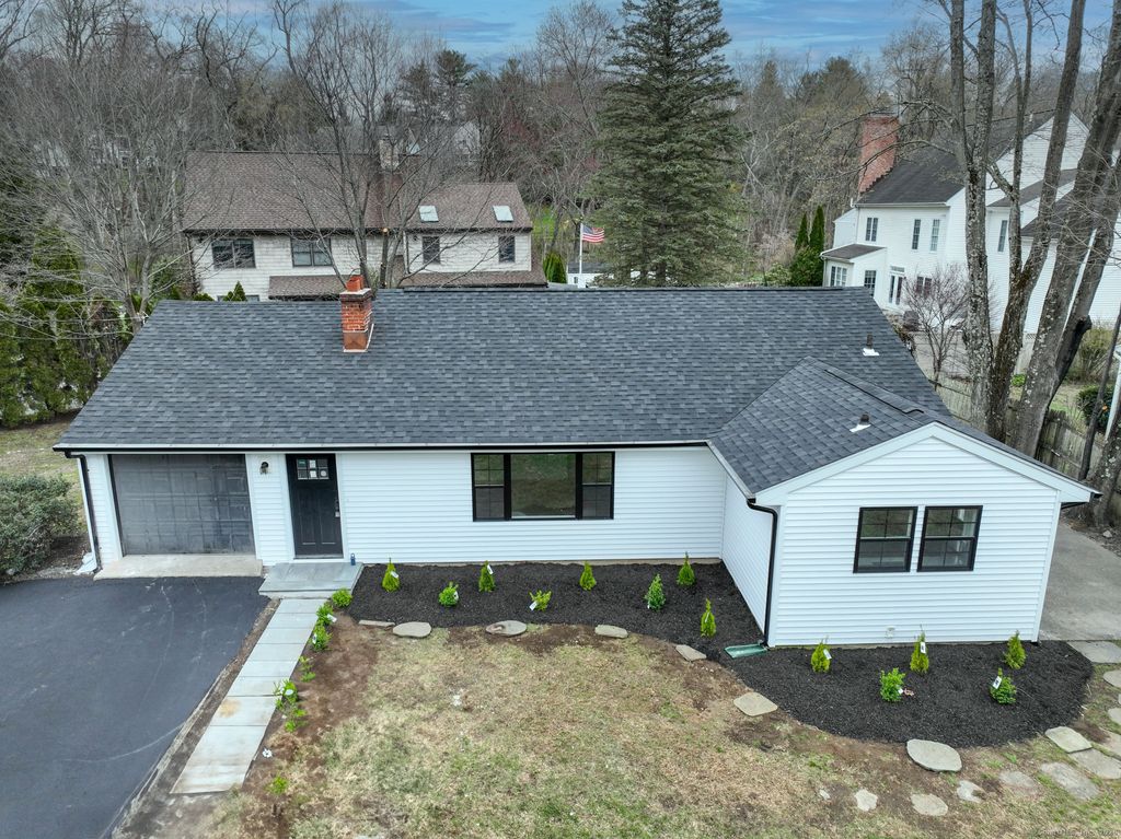 101 Parade Hill Road, New Canaan, CT 06840