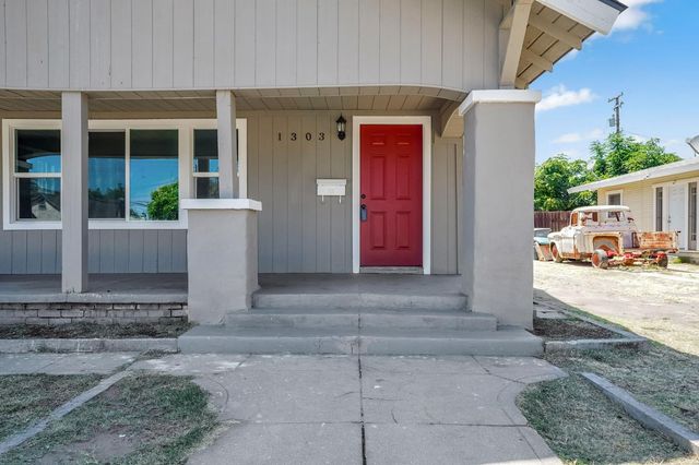 1303 N Calaveras Street, Fresno, CA 93728