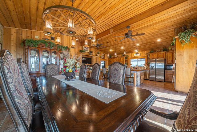 13633 US HIGHWAY 87 SOUTH, Adkins, TX 78101