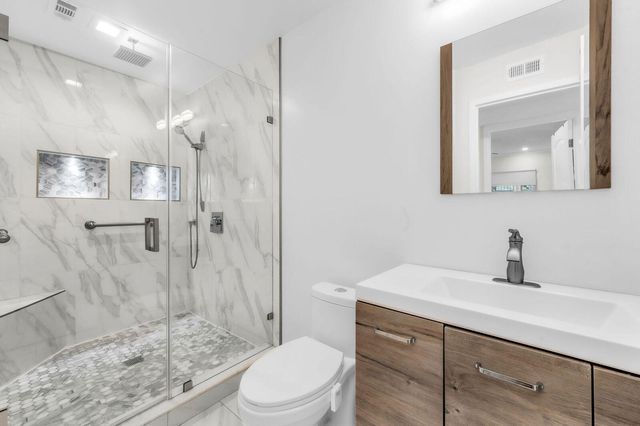 92 Valencia Drive D, Delray Beach, FL 33446