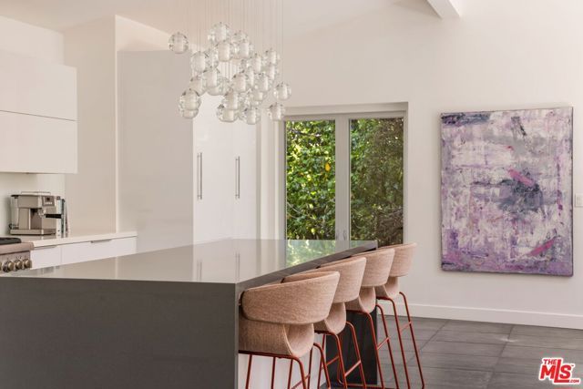 3804 Woodcliff Road, Sherman Oaks, CA 91403
