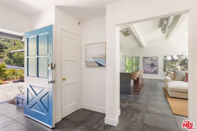 3804 Woodcliff Road, Sherman Oaks, CA 91403