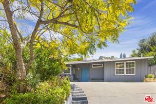 3804 Woodcliff Road, Sherman Oaks, CA 91403