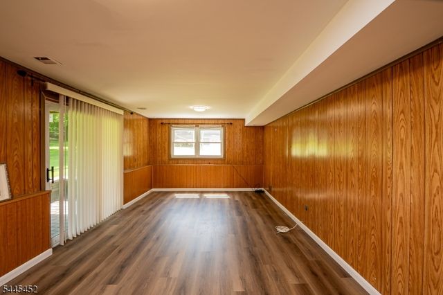 5 Crossbrook Ln, West Caldwell Twp., NJ 07006